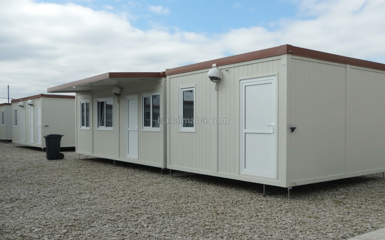 Caravan House